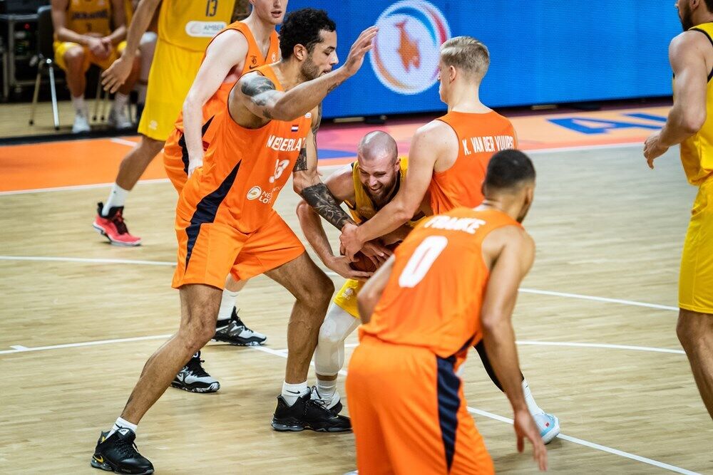 Украина добыла разгромную победу в отборе на чемпионат мира по баскетболу-2023