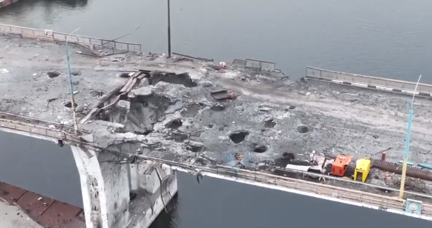 Многострадальный Антоновский мост показали с высоты птичьего полета. Видео