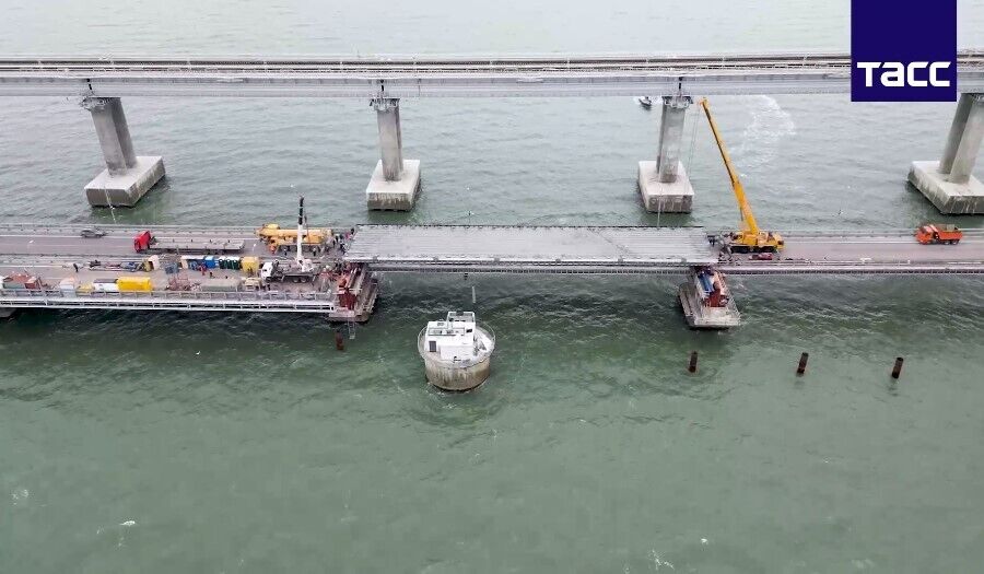 Как сейчас выглядит Крымский мост, до сих пор нуждающийся в ремонте. Видео