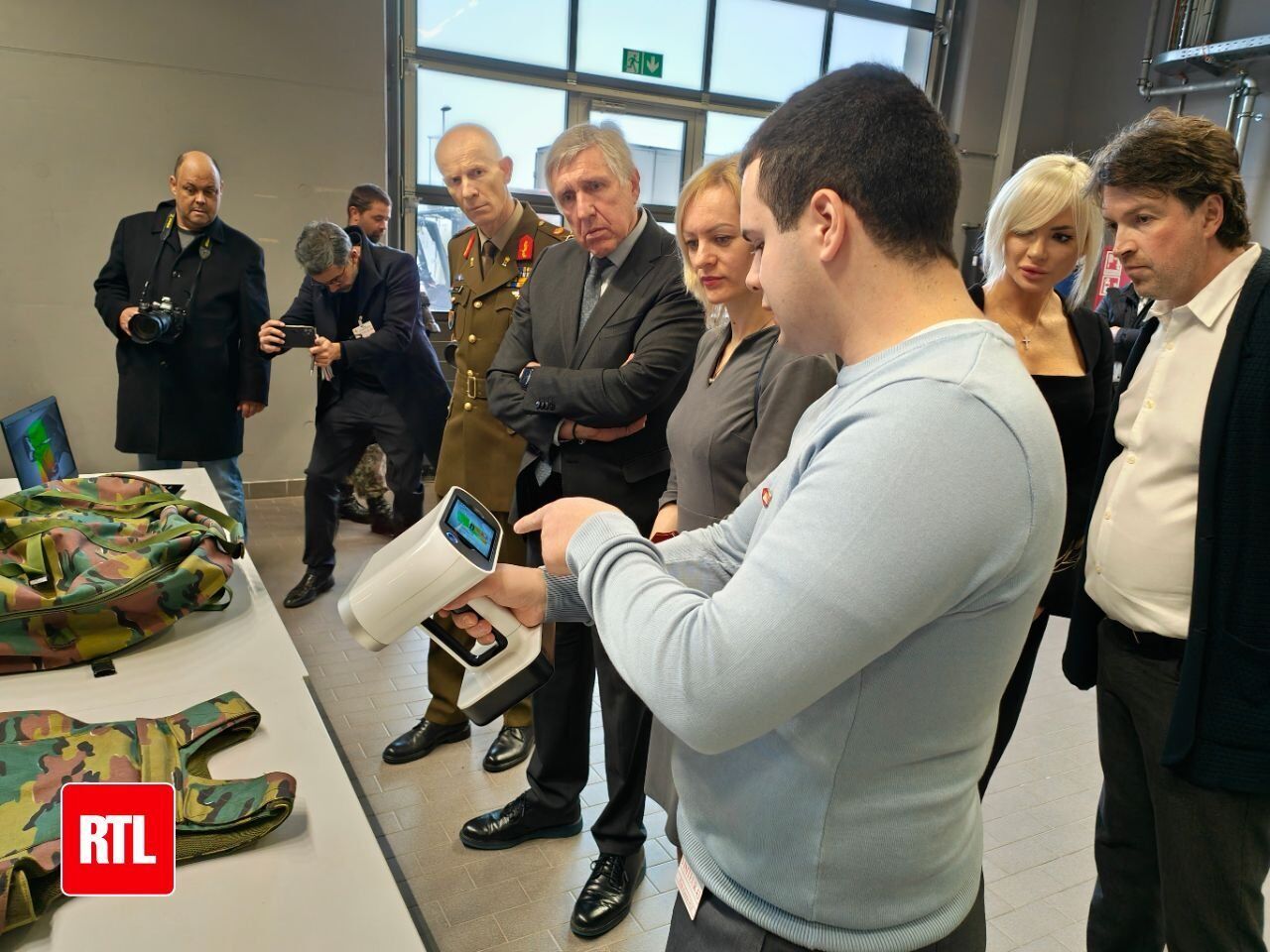 Люксембург надав Україні 3D-сканери, які допоможуть зібрати докази воєнних злочинів РФ. Фото
