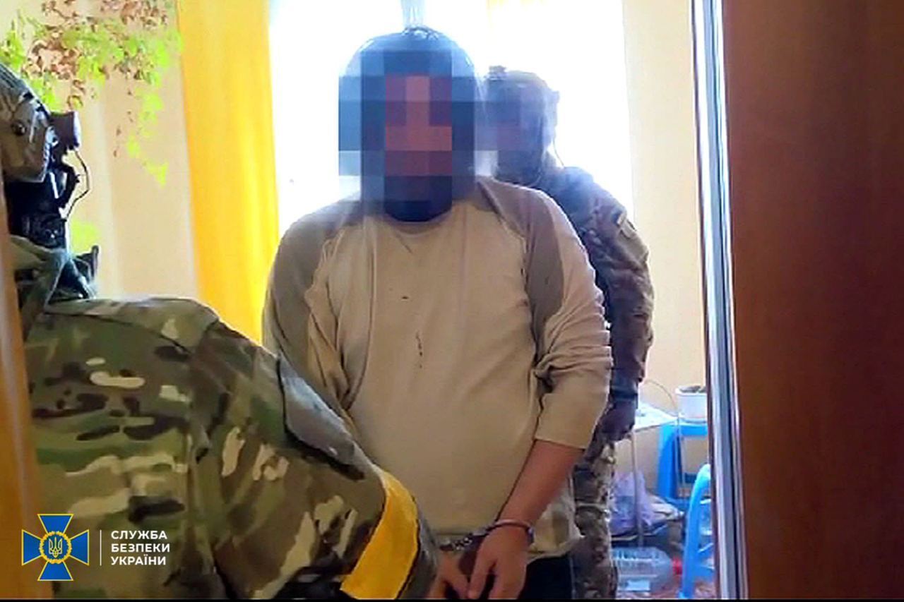 СБУ затримала агента РФ, який здавав позиції української ППО на Харківщині. Фото