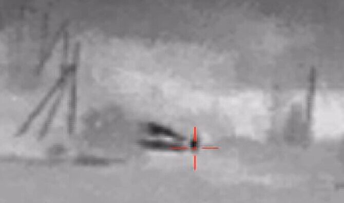 ''5 хвилин – 5 влучань'': у мережі показали роботу снайпера ССО, який одним пострілом вразив двох ворогів. Відео