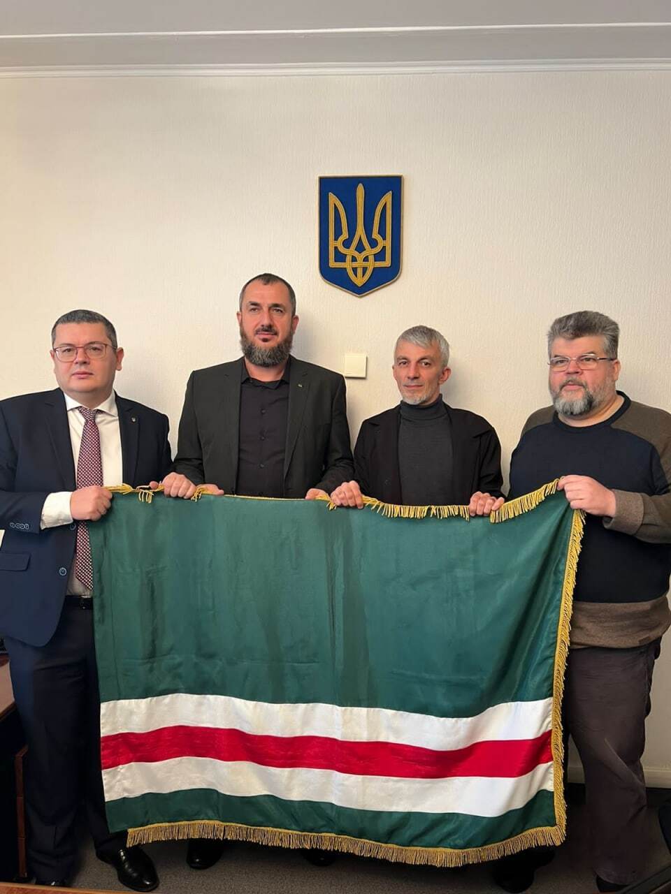 У Раді провели зустріч із членами чеченської діаспори: народ Ічкерії повинен отримати підтримку в боротьбі за незалежність від РФ. Фото