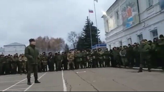 Комнату с оружием опечатали: в Ульяновске, где вспыхнул бунт "мобиков", отменили занятия по стрельбе