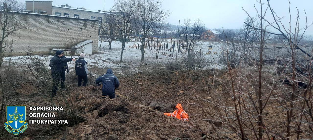 Росія обстріляла Харківщину і поранила двох мирних жителів: фото наслідків