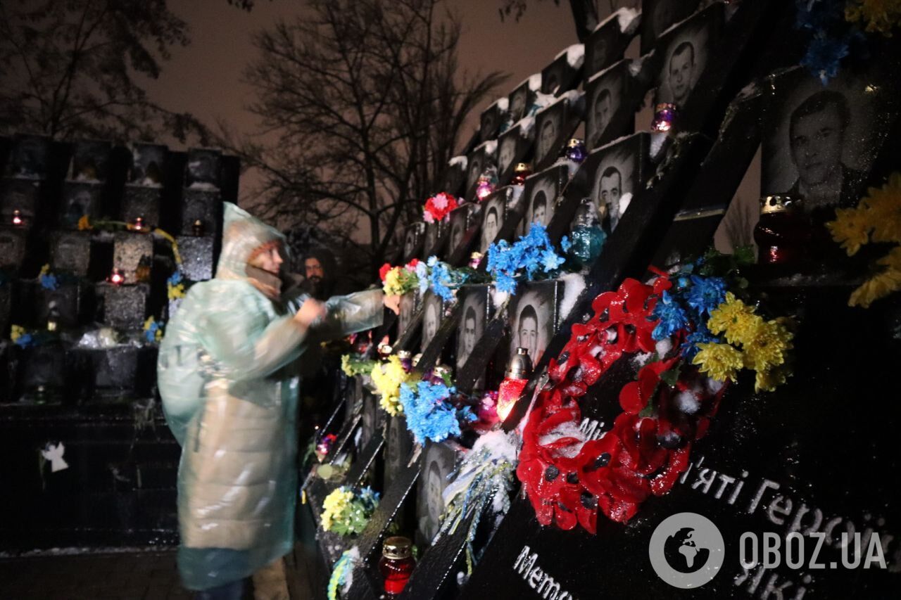 На Аллее Небесной сотни в Киеве почтили память погибших героев Революции Достоинства