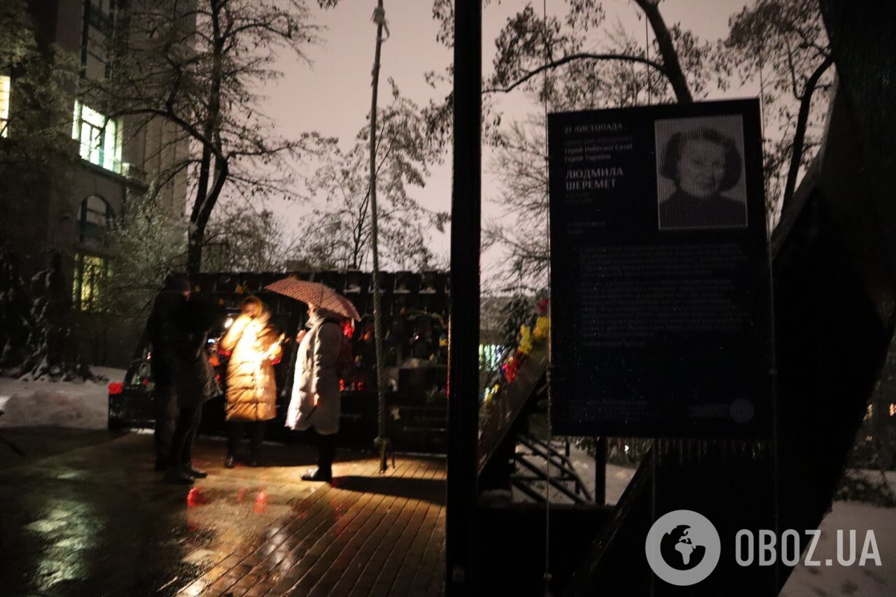 У Києві на Алеї Небесної сотні вшанували загиблих героїв Революції Гідності