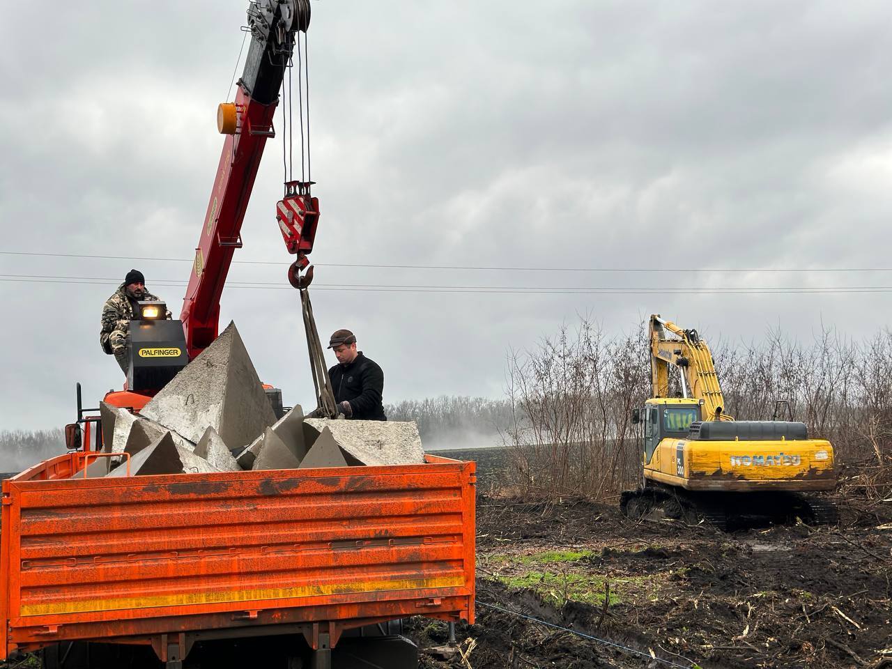 В Белгородской области строят оборонную "засечную черту"