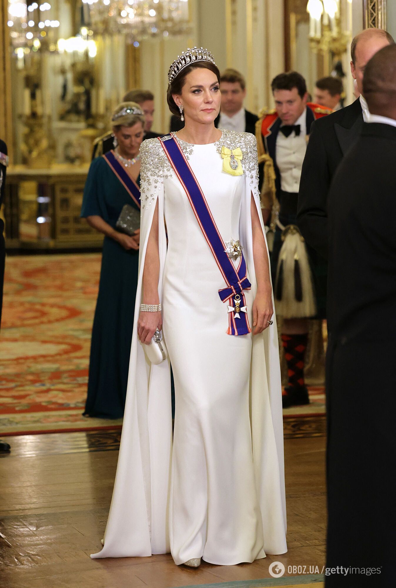 Образ Кейт Міддлтон порівняли з вбранням принцеси Діани 1989 року: на них однакові прикраси та схожі сукні