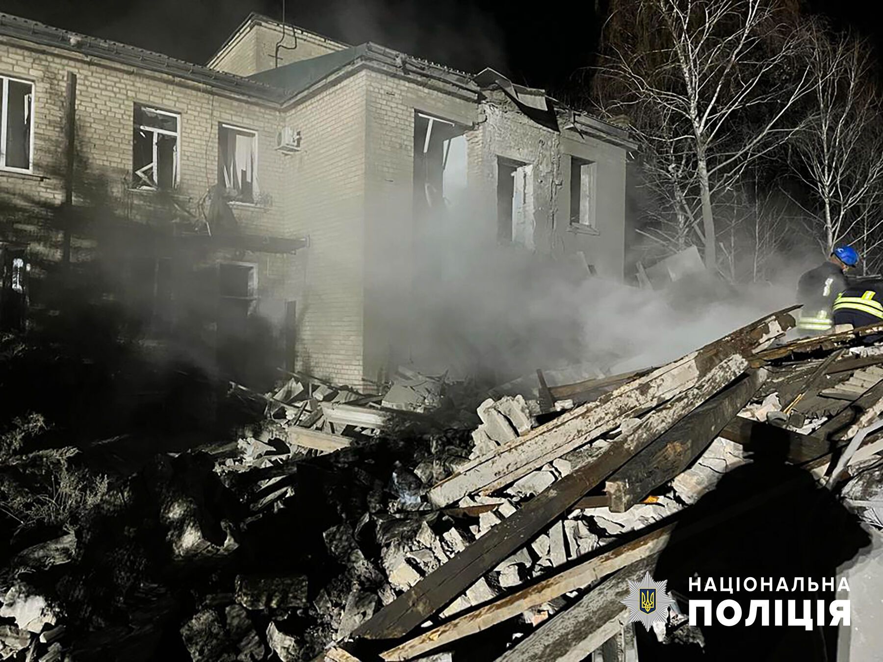 Оккупанты ударили ракетами по родильному отделению больницы на Запорожье: погиб младенец. Фото и видео