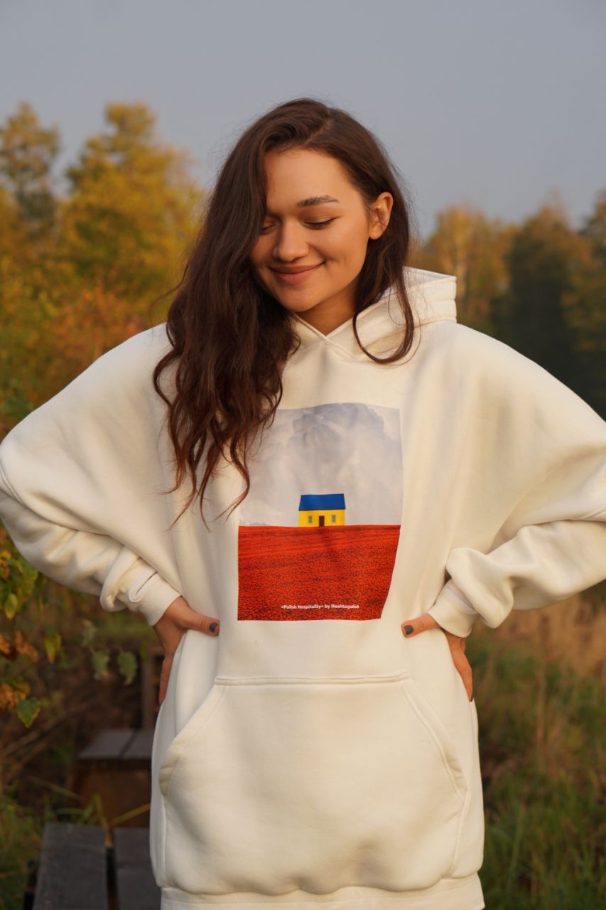 Lifesavingmerch и COMFY запустили совместную акцию в рамках проекта "Мы одной крови"