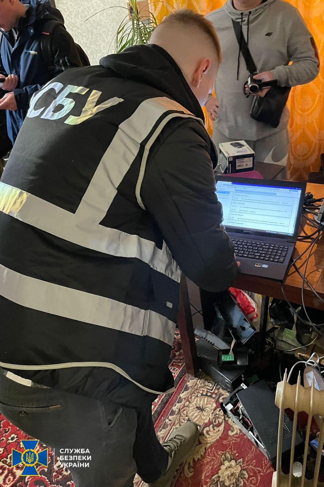 У Харкові затримали хакера, який "зливав" у мережу онлайн-трансляцію панорами міста: його підозрюють у роботі на РФ. Фото 