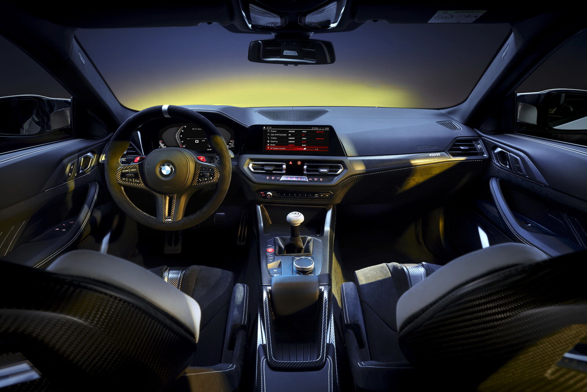 BMW представила ексклюзивне купе 3.0 CSL