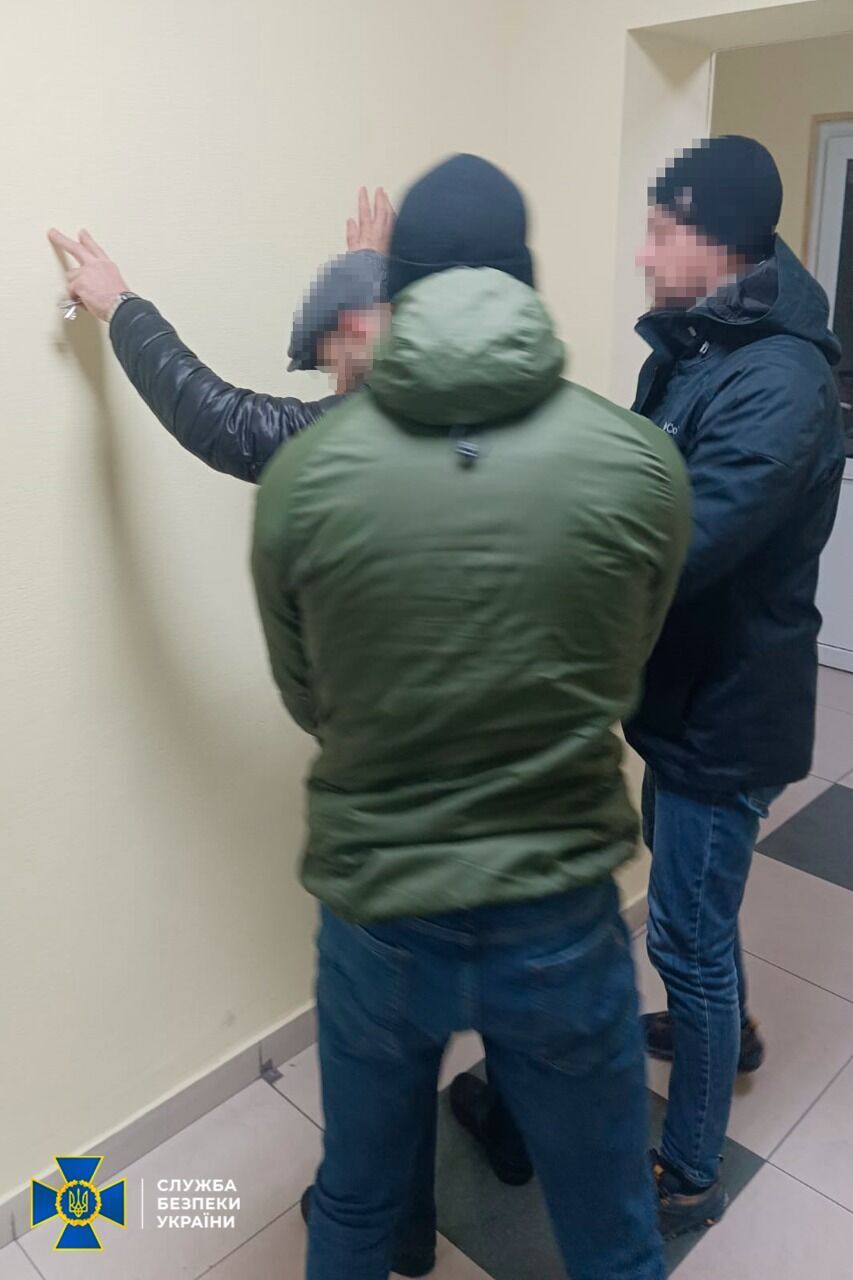 СБУ задержала в Киеве российского агента, прибывшего из Крыма готовить диверсию. Фото
