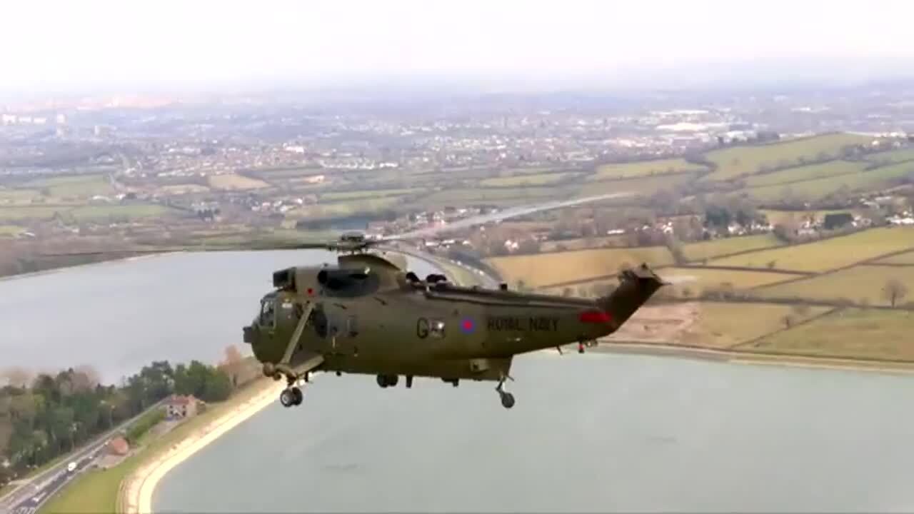 У Британії показали гелікоптери Sea King, які передадуть Україні. Відео