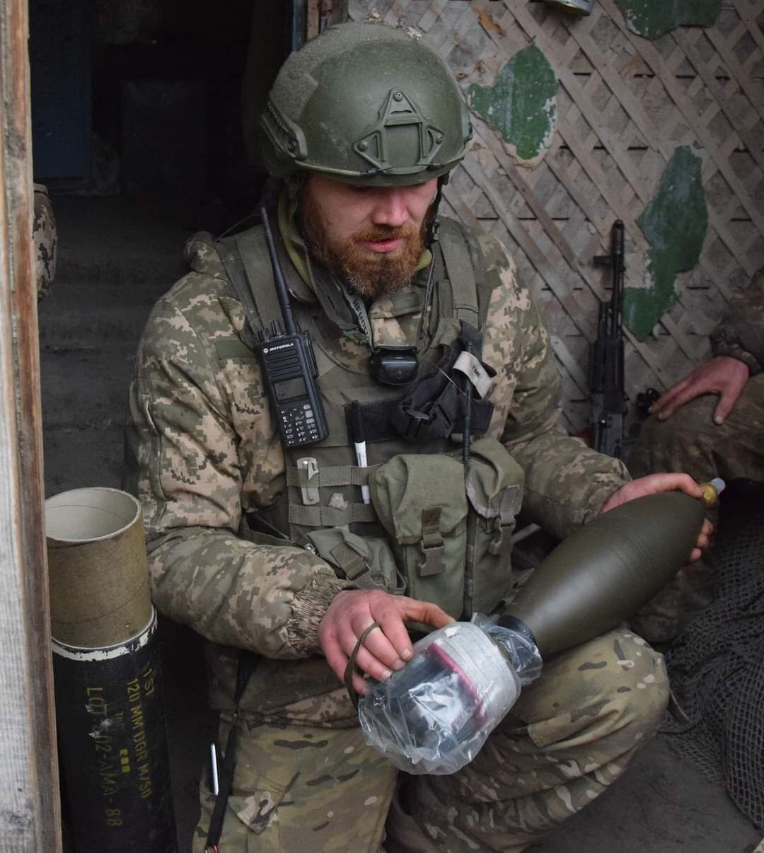 ''Насыпаем врагу щедро!'' Украинские минометчики показали фронтовые будни на войне с Россией