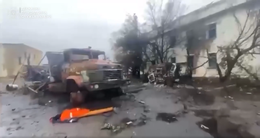 Украинские пограничники разбили базу оккупантов. Видео с высоты