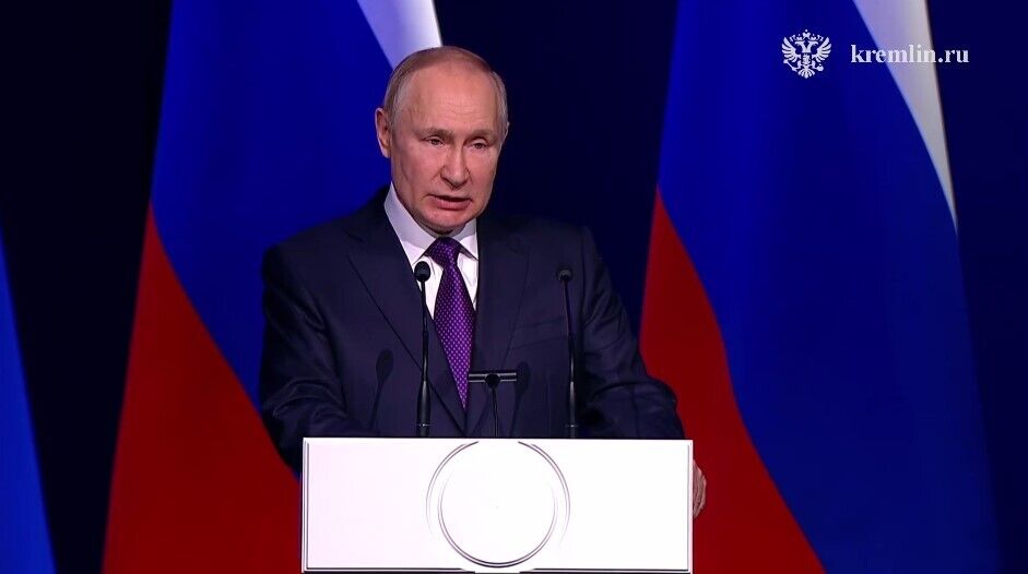 Путин, ведущий войну против Украины, цинично заговорил о "правах и свободах граждан"