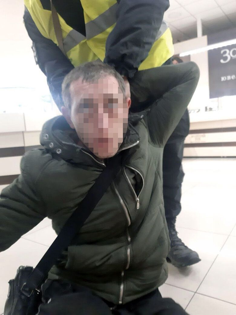 В Киеве рецидивист задушил пенсионерку ради 2 тыс. грн. Фото