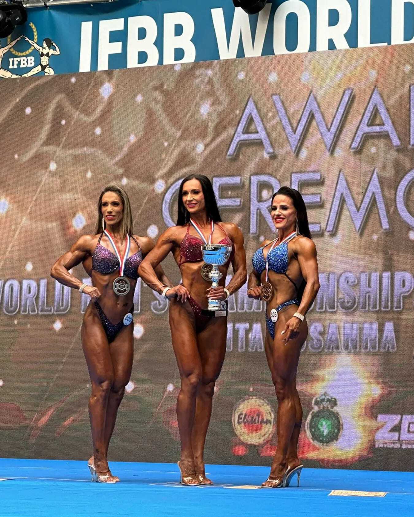 Українська красуня стала абсолютною чемпіонкою Кубку світу з бодібілдингу та фітнесу. Фото