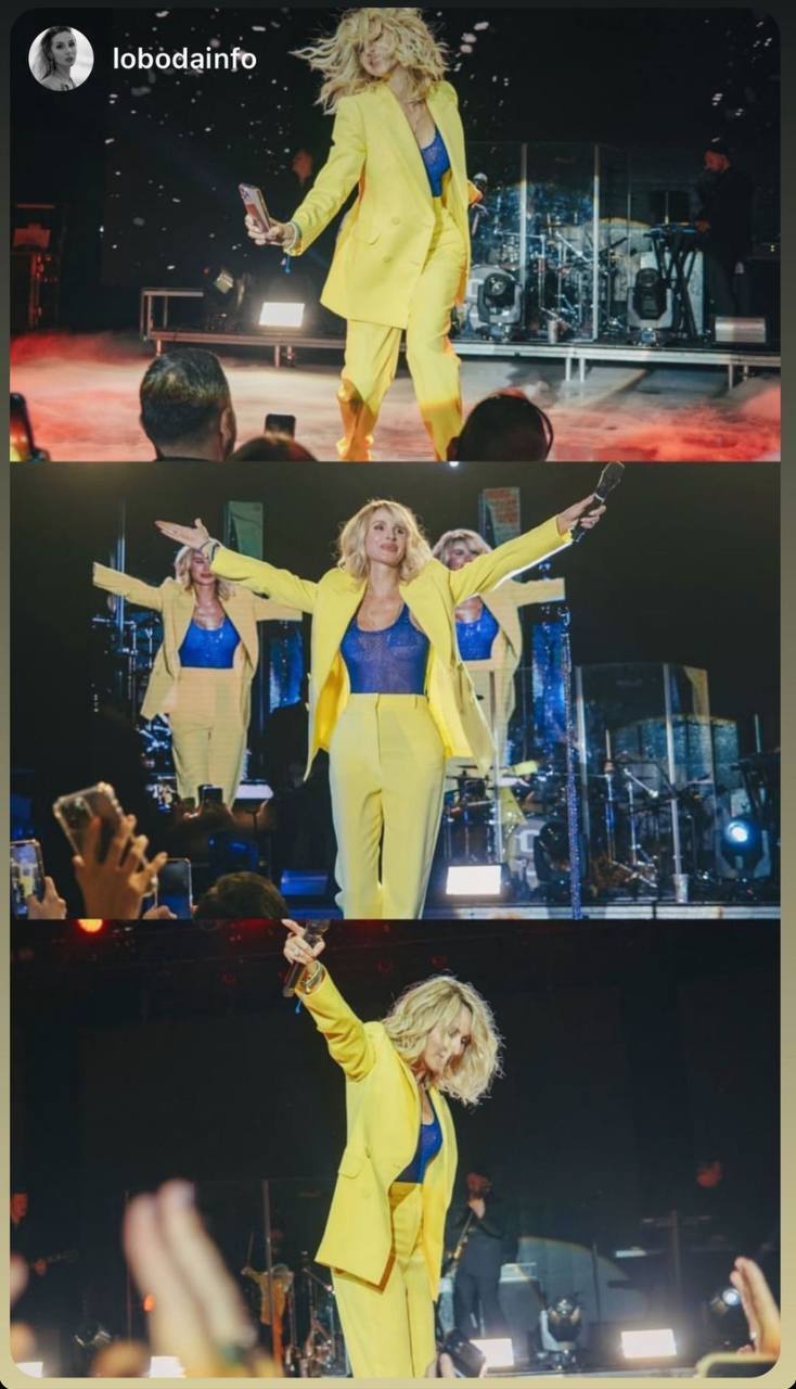 Лобода поцеловала сине-желтый флаг фаната на сцене во время благотворительного концерта в Нью-Йорке. Видео