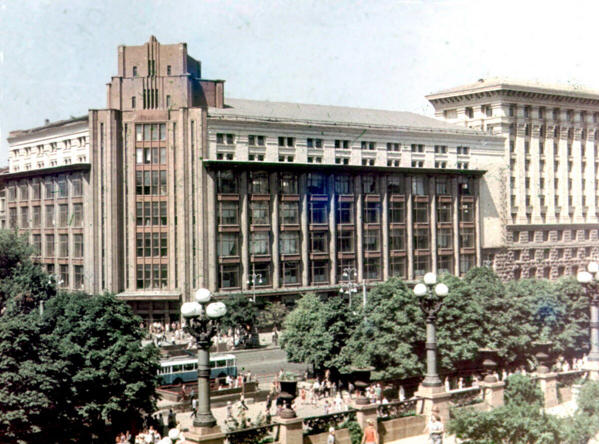 У мережі показали, як будували ЦУМ у Києві в 1936 році. Унікальне фото