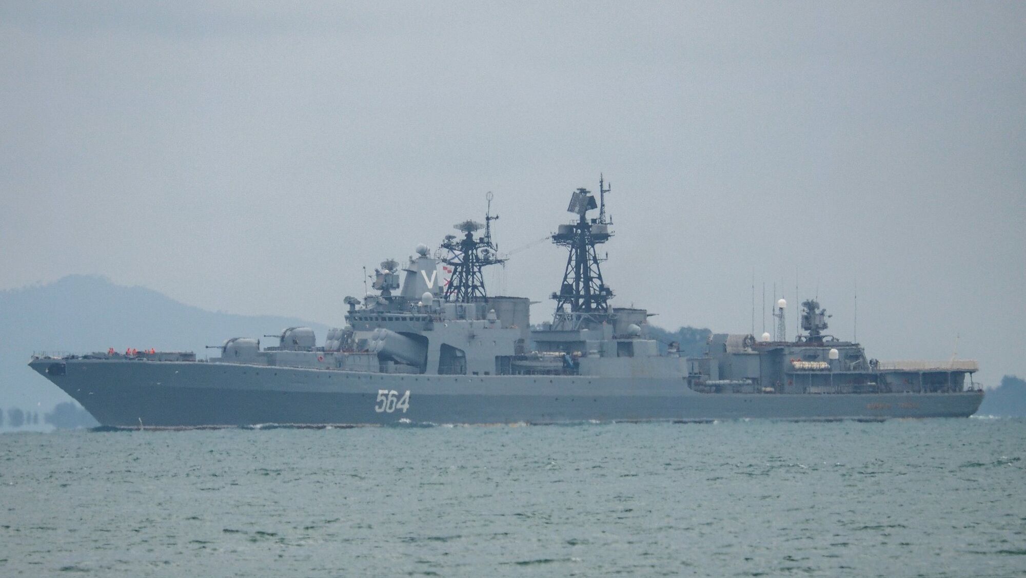 Російські військові кораблі, які 9 місяців чекали заходження в Чорне море через Босфор і Дарданелли, повертаються в РФ – BlackSeaNews
