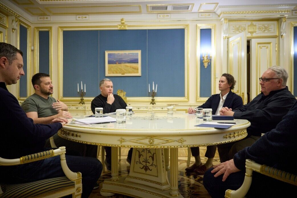 Зеленський зустрівся з американським філантропом Говардом Баффетом, який обіцяє допомогу Україні під час енергетичної кризи. Фото