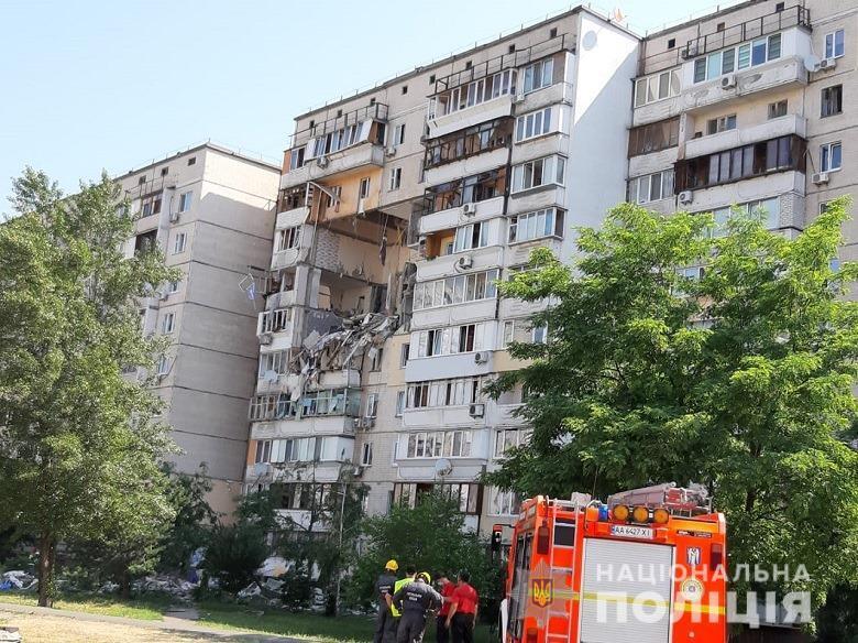 У Києві судитимуть посадовців, причетних до вибуху газу в житловому будинку на Позняках