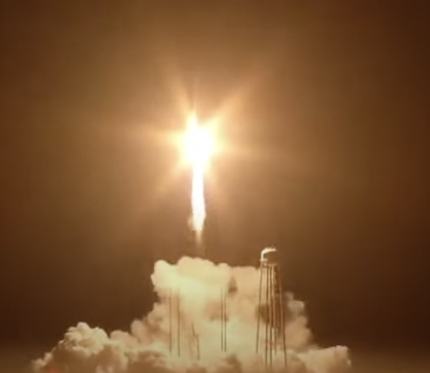 У США успішно запустили ракету-носій "Антарес" з українськими комплектуючими. Відео 