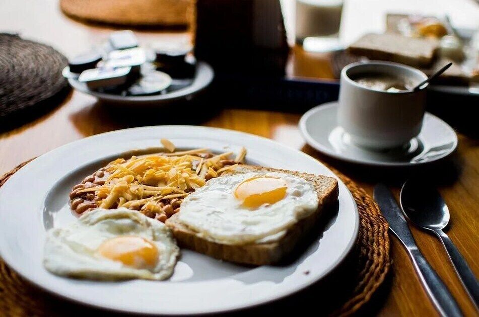 Топ-7 продуктов на завтрак, которые помогут запустить мозг