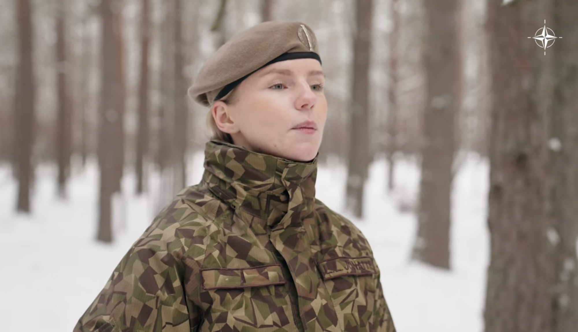 Солдати НАТО заспівали легендарний український "Щедрик" і підкорили мережу. Відео