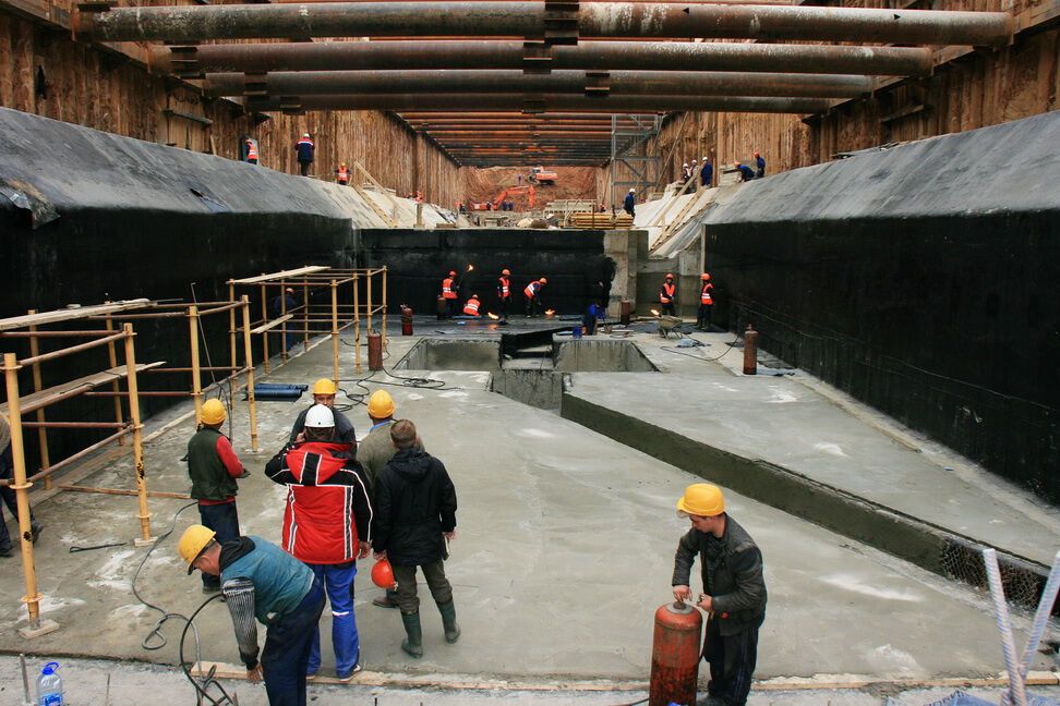 Мережа бункерів на глибині 200 м і захист від радіації: як влаштоване "путінське метро" під Москвою. Фото і відео