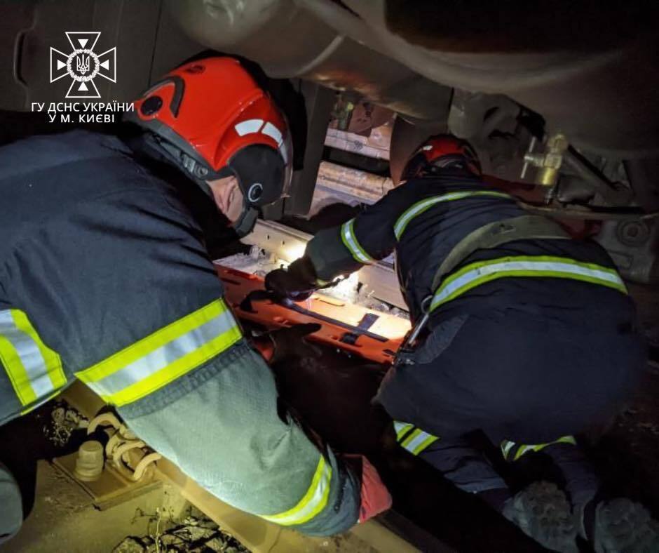 Рятувальники деблокували тіло загиблого