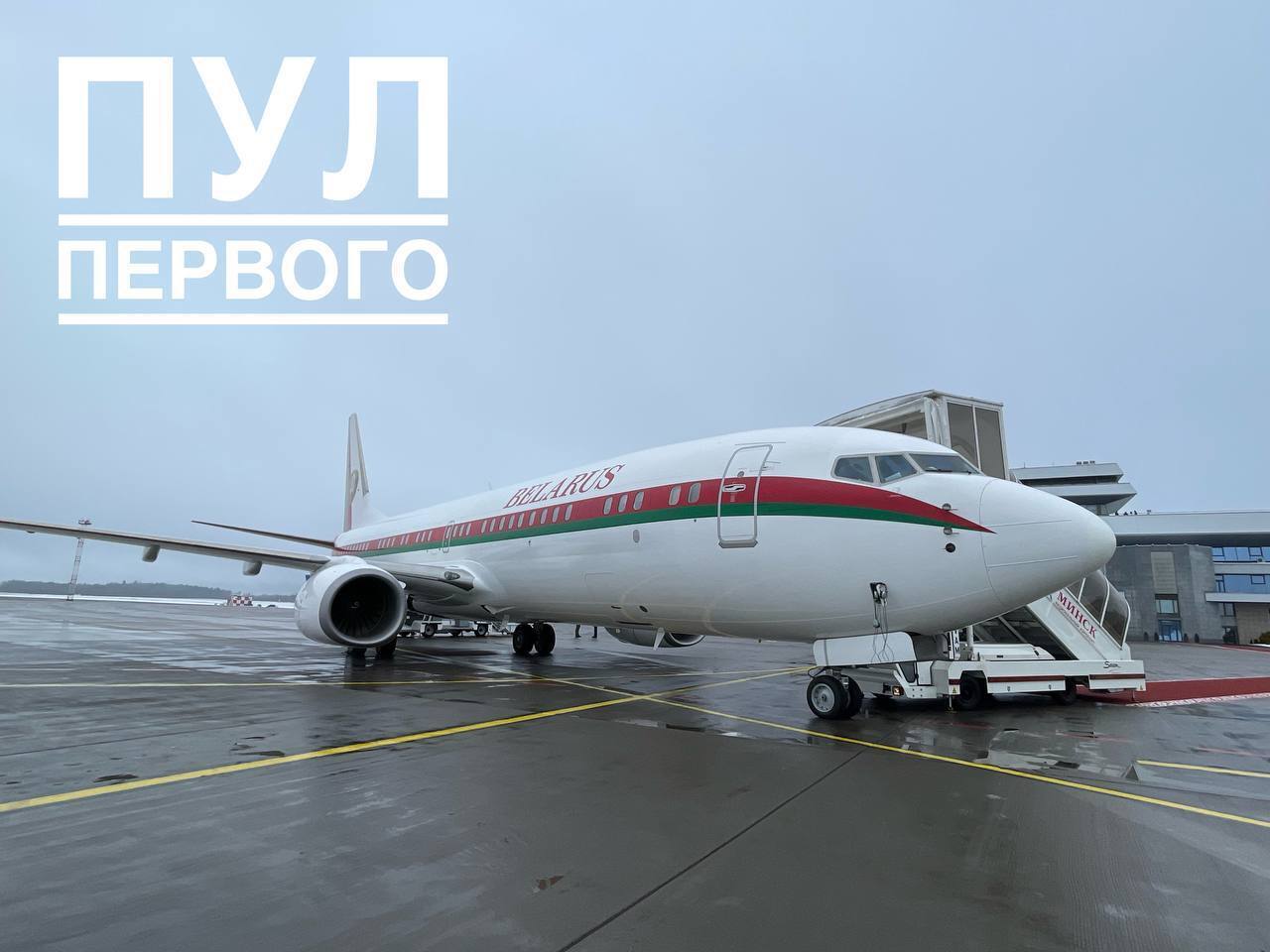 Лукашенко снова полетел "на поклон" к Путину, с которым встречался 5 дней назад