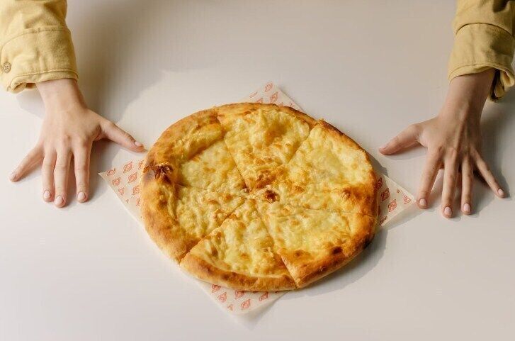 Сирна піца