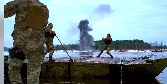 ЗСУ на Київщині провели тренування з відбиття атак ворожих ДРГ: запобігали захопленню держоб'єкта. Відео 