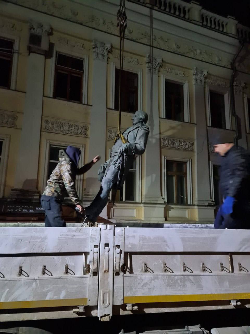 В Одесі зносять пам'ятник Катерині ІІ