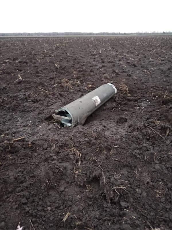 У Білорусі заявили про падіння ''української ракети'': Лукашенко відправив на місце військових та слідчих. Фото