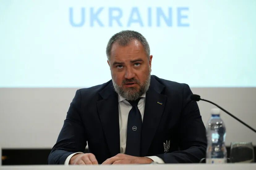 Суд отстранил от должности главу украинского футбола