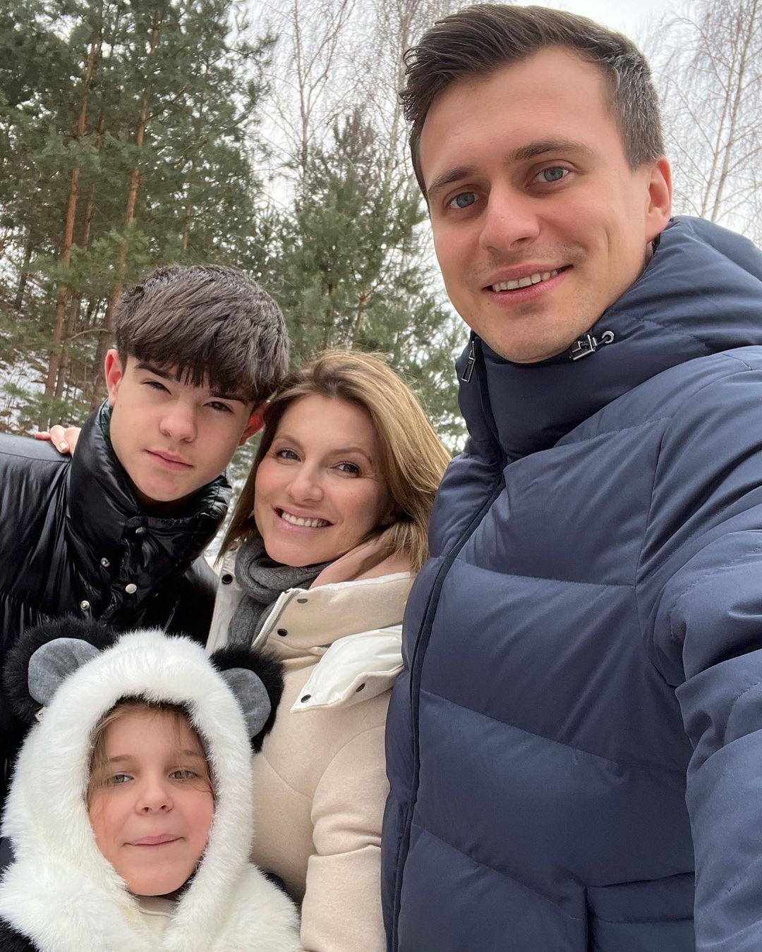 Сенцов, Бєдняков та інші: українські зірки, в сім’ях яких у 2022 році сталося поповнення
