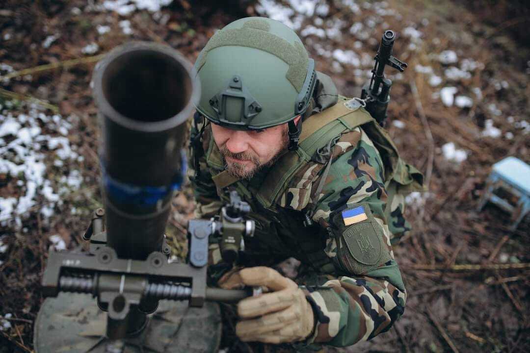 Наступ окупантів обмежився двома напрямами на Донбасі, ЗСУ за добу розбили два пункти управління ворога – Генштаб
