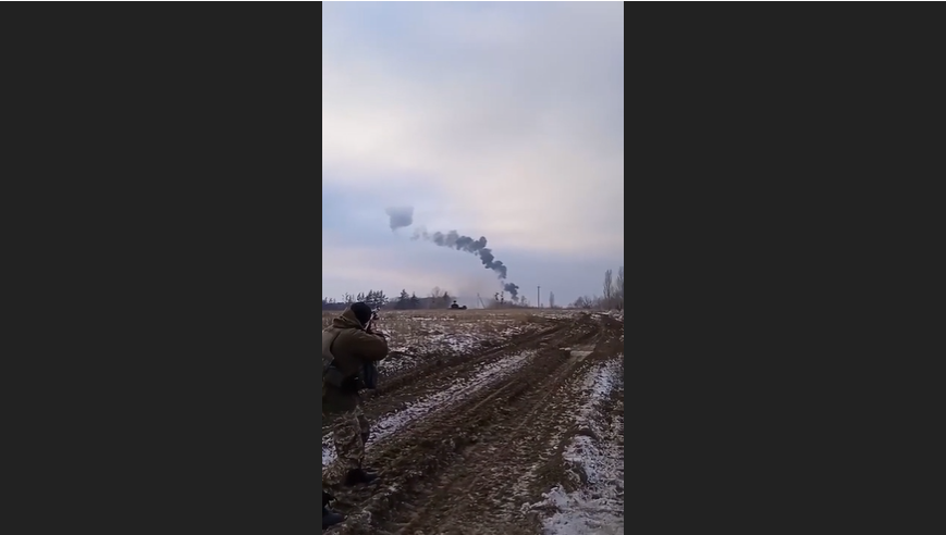 Українські захисники із САУ Gepard збили ворожу ракету: вражаюче відео