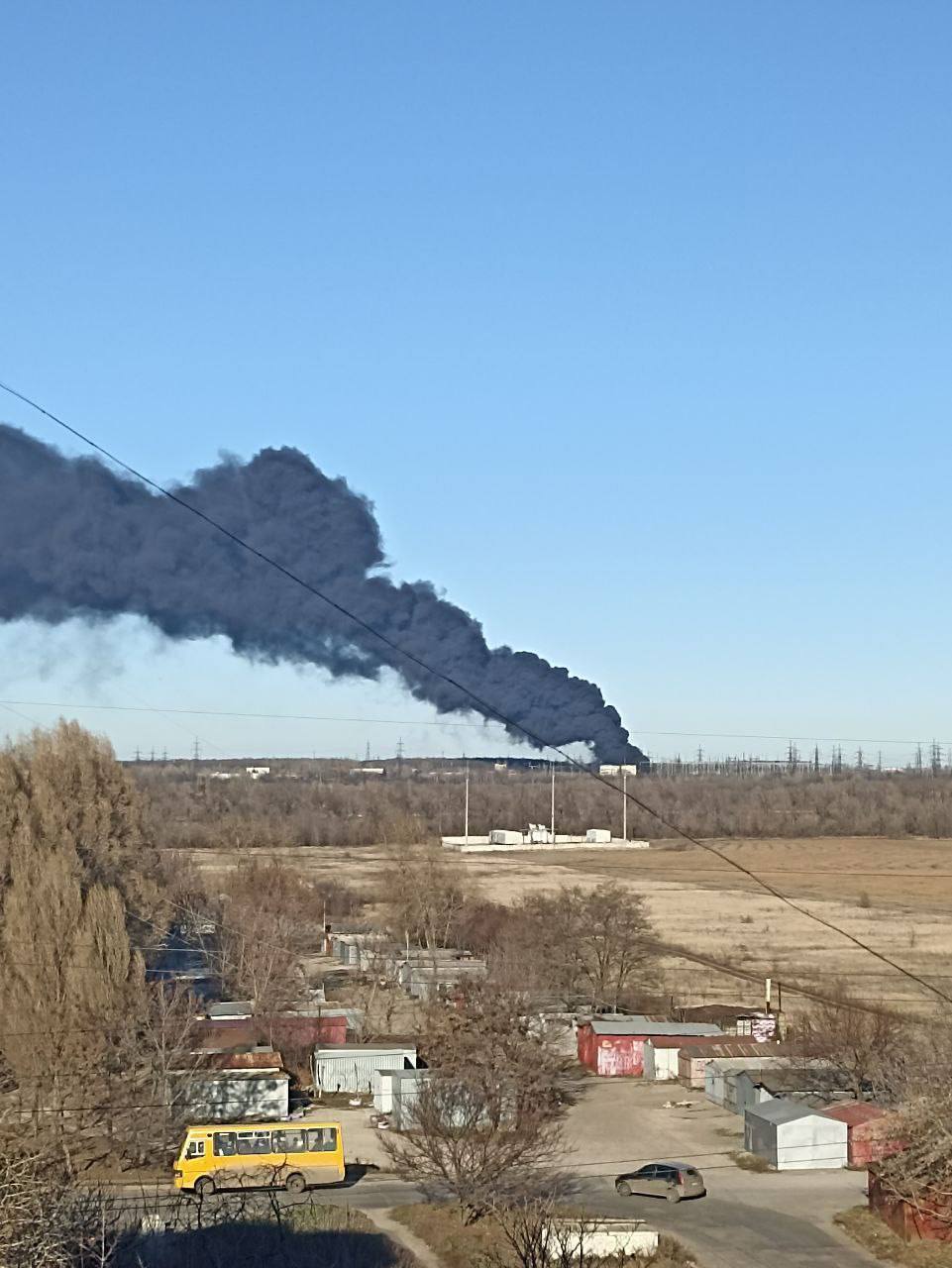 Електрична підстанція у Макіївці поблизу Донецька.