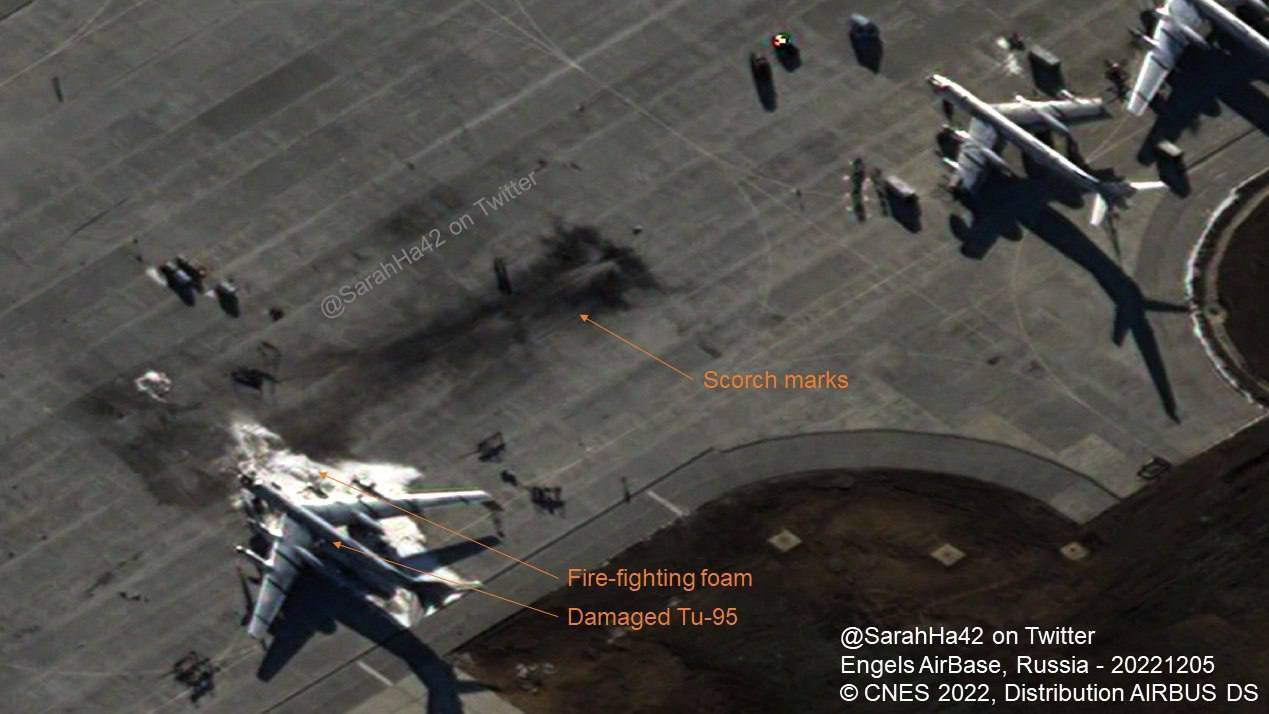 Аэродром Энгельс. Вид со спутника после взрыва