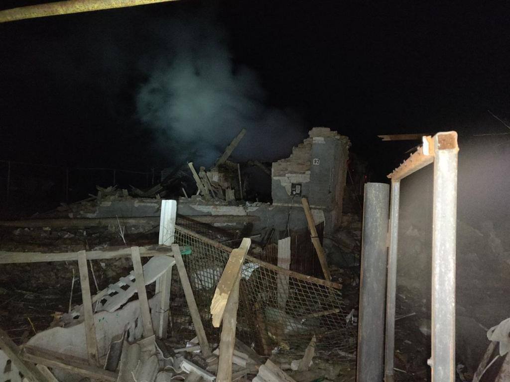 Окупанти атакували дронами і ракетами С-300 громади на Запоріжжі: зруйновано будинки. Фото
