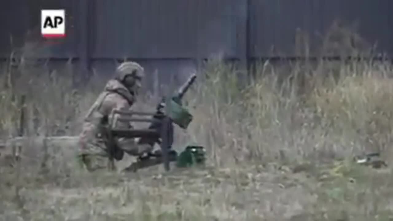 Окупантів чекає лише смерть: у ЗСУ показали, як нищать передові позиції військ РФ на лівому березі Херсонщини. Відео 