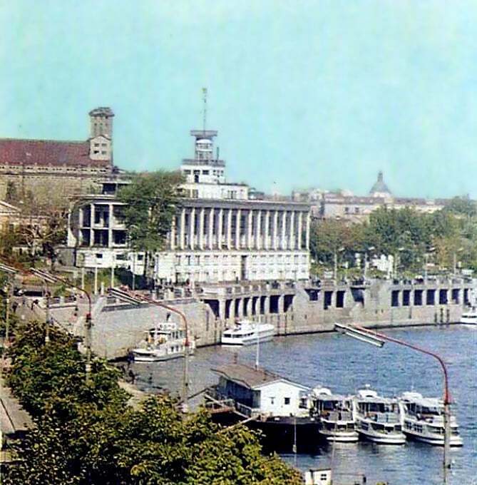 Речной вокзал в 1968 году.