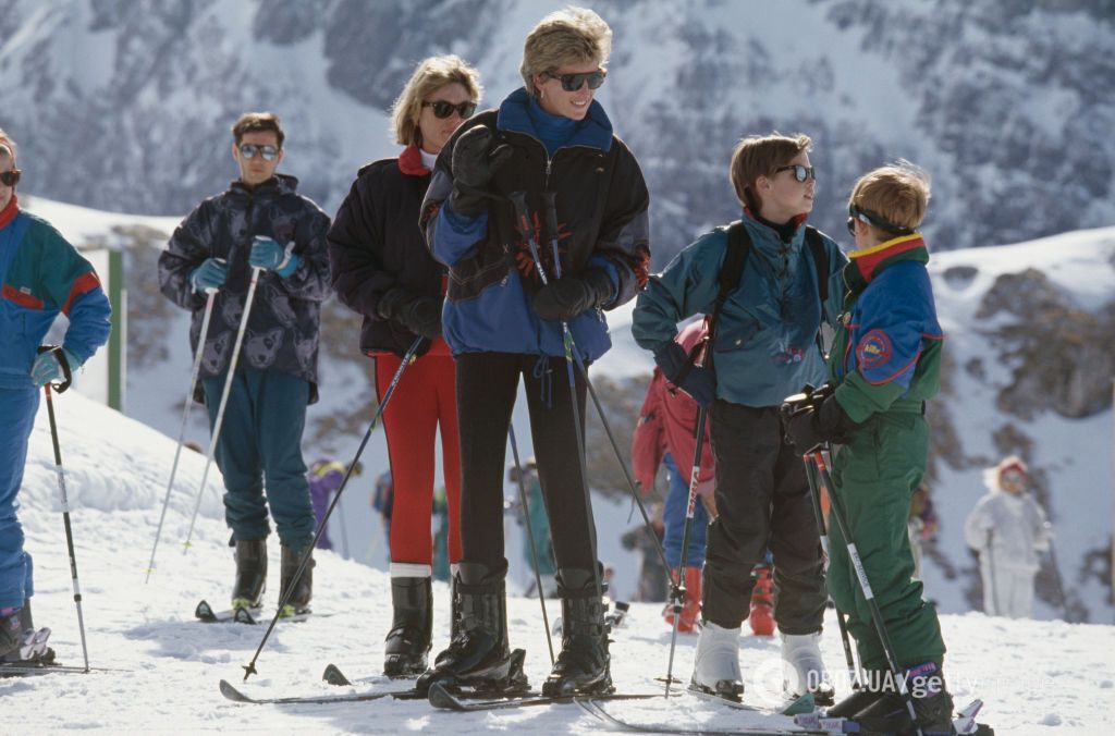 Принцесса Диана отдыхает с сыновьями на горнолыжном курорте в Австрии (25 марта 1994).