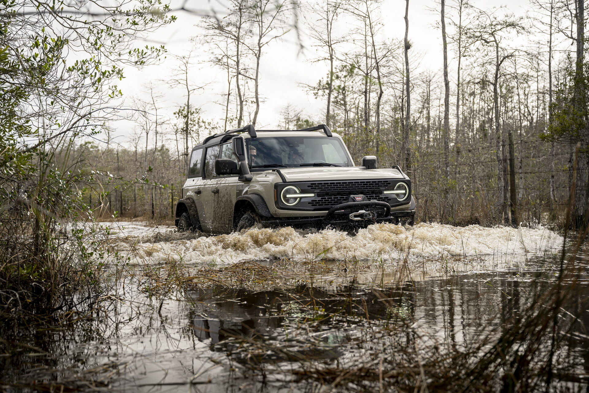 Everglades може долати брід завглибшки 924 мм